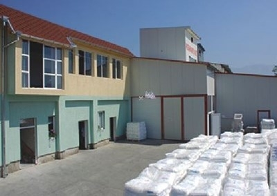 54 годишният бизнесмен Георги Динков бе намерен тази вечер обесен в