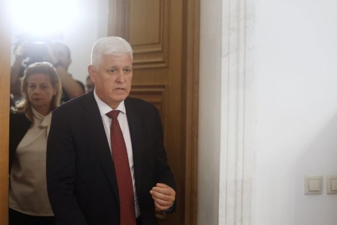 България търси варианти да придобие бойни самолети на оперативен лизинг