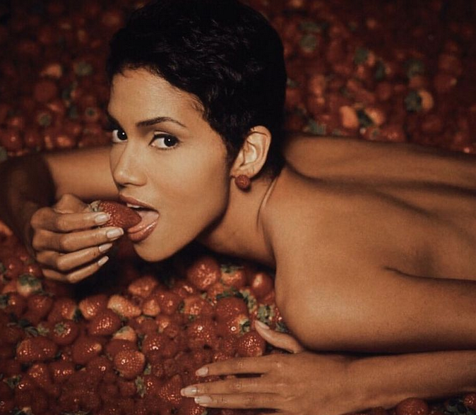 Холи Бери реши да бъде изключително откровена с последователите си