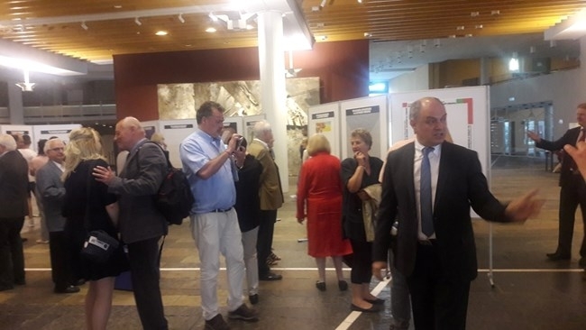 Изложба на българската азбука бе открита в градската библиотека в