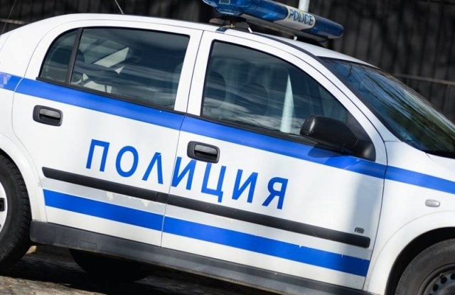 Полицията в Бяла Слатина е провела две специализирани акции съобщиха