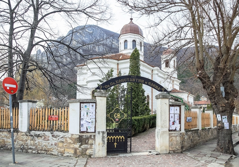 На 21 май Българската православна църква чества паметта на св