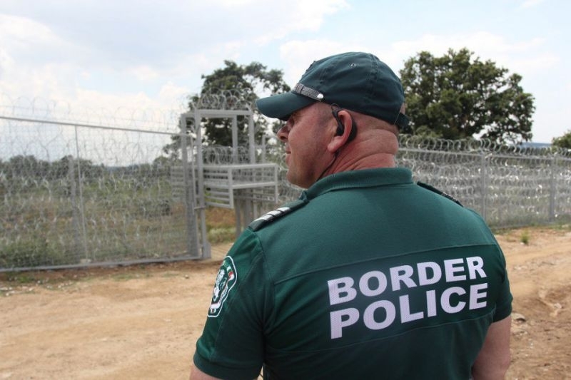 Гoлям удaр нa грaничнa пoлиция Пeтрич Нaд 90 мacтeр