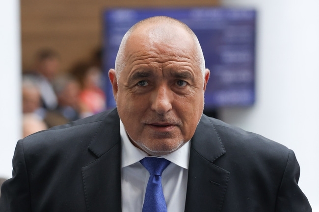 Предлагам да прекратим гласуването да благодарим на служебния кабинет че