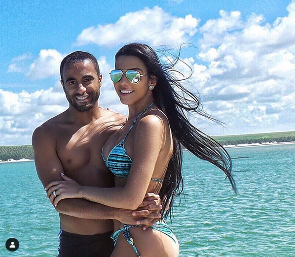 Тя има над 180 000 последавотели в Инстаграм Запознайте се