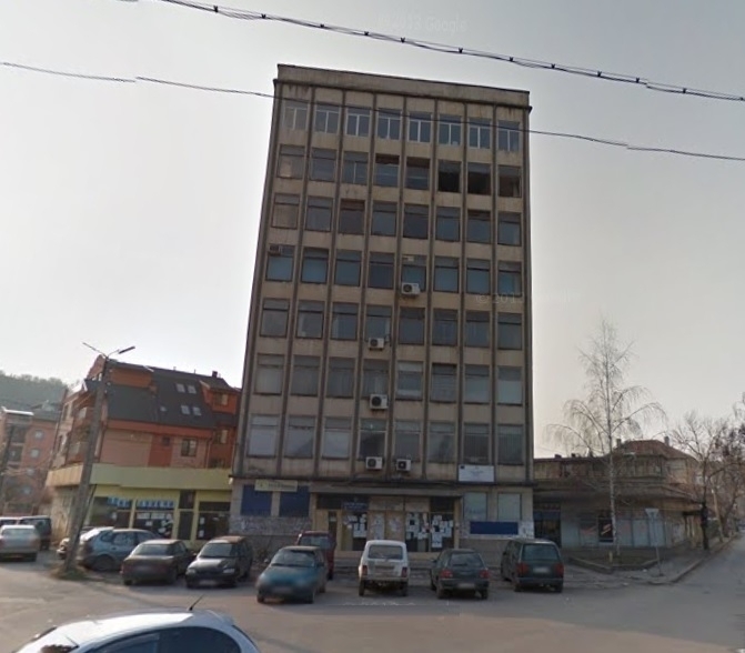 Частен съдебен изпълнител обяви на търг огромен офис в центъра