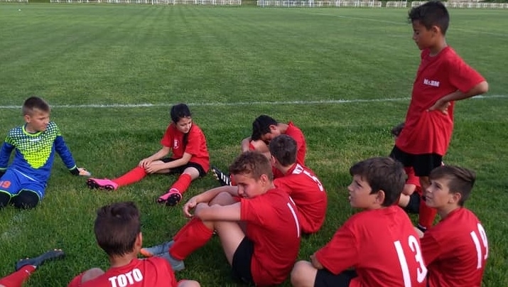 Възпитаниците на Мартин Методиев от Бдин при Футбол 9 гостуваха