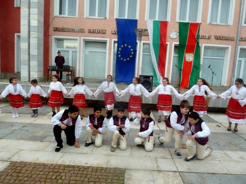 По случай 142 години от освобождението на България в община
