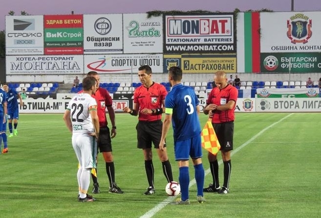 Отборът на Монтана победи с 4 2 Нефтохимик Бургас в първа