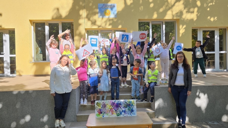 РИОСВ-Враца и ДГ „Слънце“ отбелязаха Европейската седмица на мобилността /снимки/