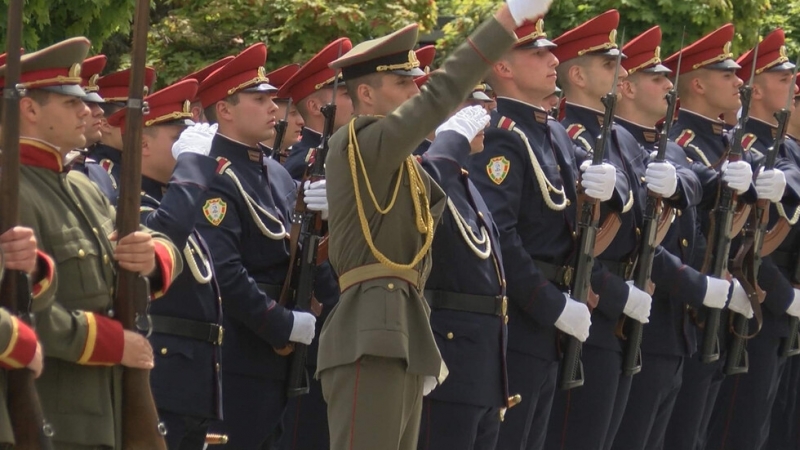 Служебният министър на отбраната Димитър Стоянов издаде заповед с която