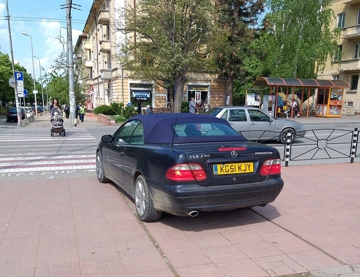 Изключително нагла шофьорка събра погледите на врачани вчера като се