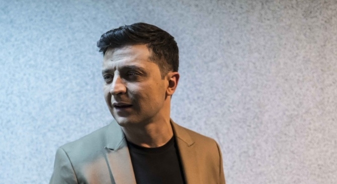 Украинският президент Володимир Зеленски се яви в Конституционния съд в