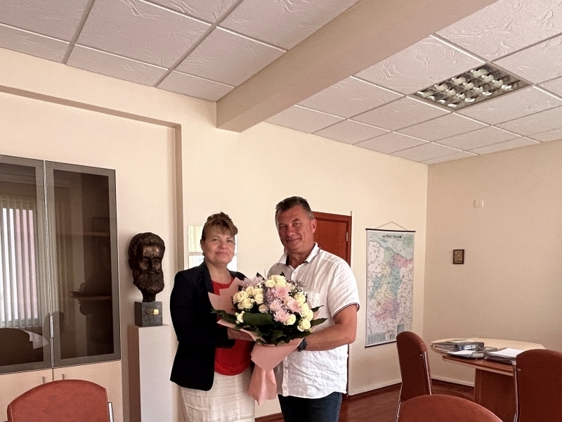 Областният управител Надя Донкинска и заместник областният управител Николай Николов