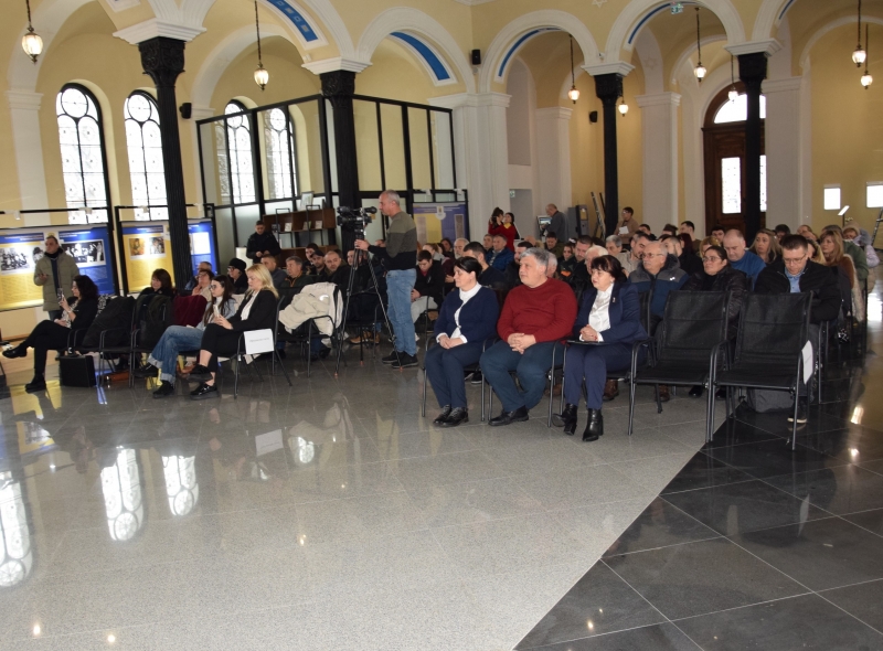 Днес 22 януари 2026 г в Културен център Жул Паскин