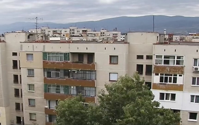 Двама братя близнаци платили 1000 лева за наем и въпреки