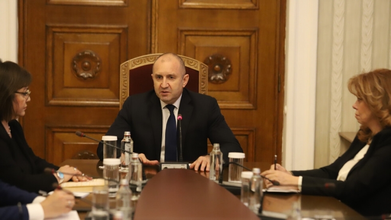 Служебният кабинет ще представи проекта за държавен бюджет за настоящата