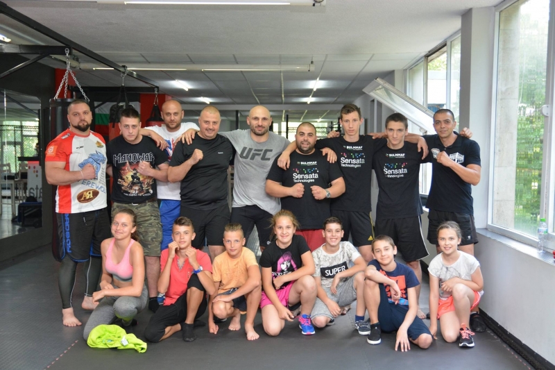 Врачанският боен клуб Сила си писа петица по шестобалната система