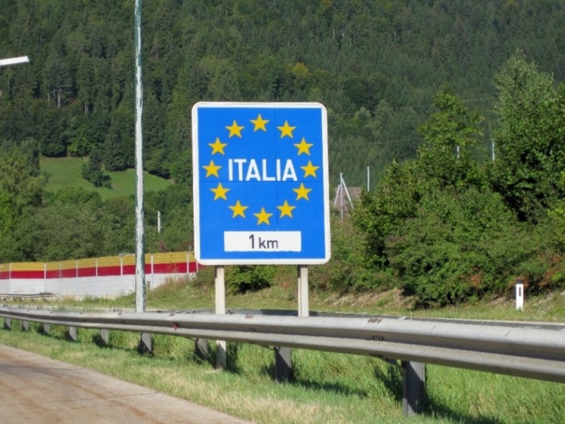 От утре 1 юни Италия отменя изискването за предоставяне на