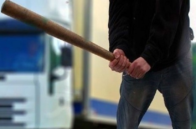 Няколко маскирани нападатели нахлуха в кафене във Врачар градска община