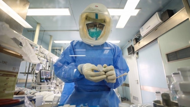 64 годишна медицинска сестра от Лом е заразена с коронавирус съобщиха