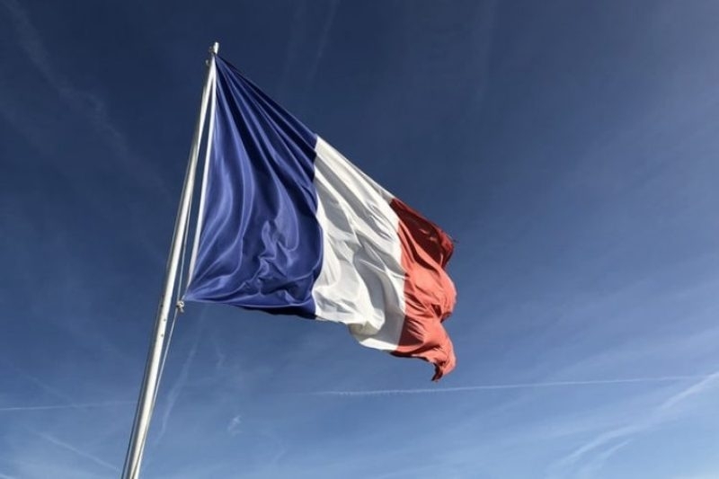 Франция ще напусне договора за Енергийната харта обяви президентът Еманюел