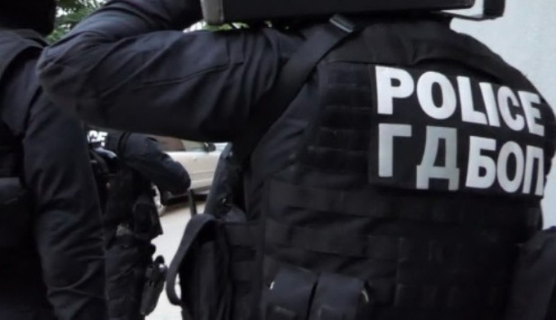 Спецоперация на ГДБОП за оръжие и боеприпаси в Разградско, има задържани