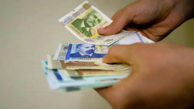 От първия ден на месец февруари 2026 година еврото става