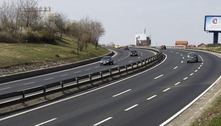 І МЕТЕОРОЛОГИЧНА ОБСТАНОВКА През нощта над Източна България облачността ще