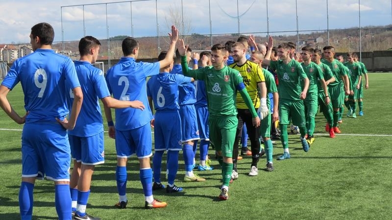 Четирима футболисти от ДЮШ на Монтана ще започнат подготовка с