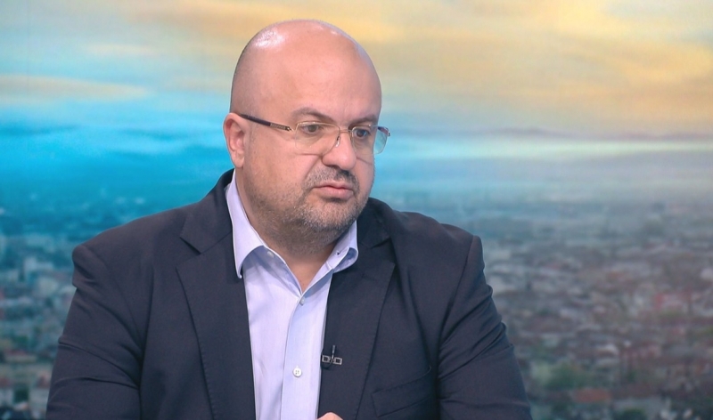 Дългогодишният член на Централното оперативно бюро на ДПС Камен Костадинов