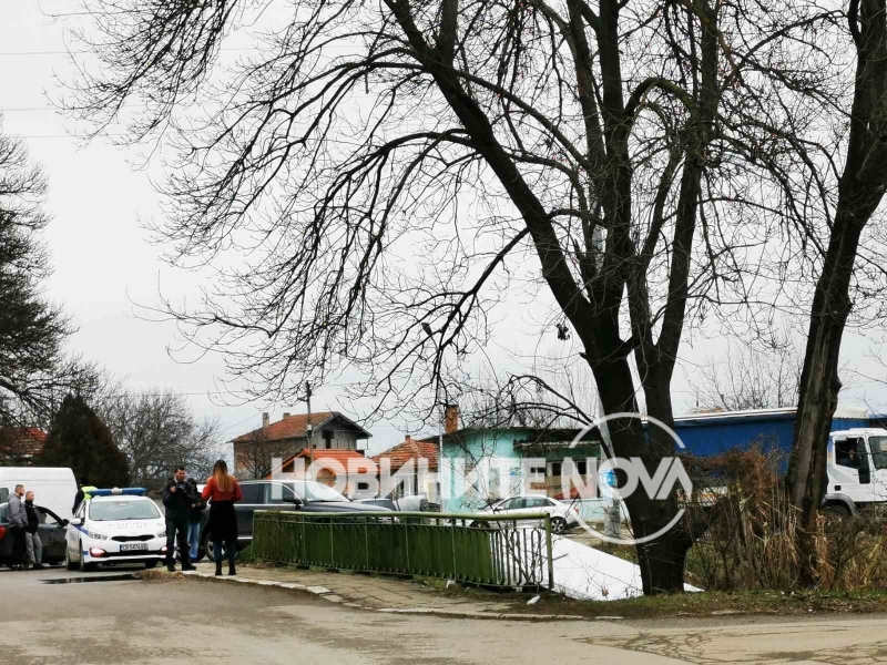 Автобус е паднал от мост в сливенското село Желю войвода