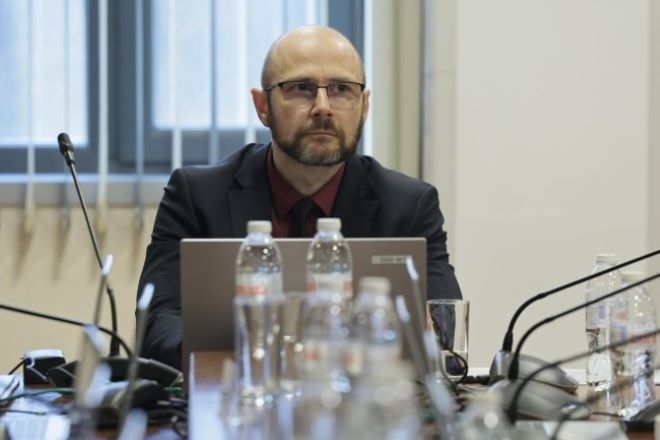 Правосъдният министър: Защо депутатите не извикат Сарафов за "Петрохан"?