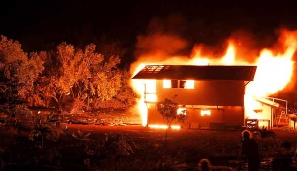 Огнен инцидент: Горяща къща вдигна накрак пожарникари от Козлодуй