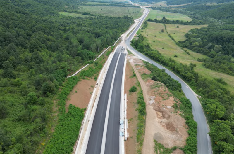 Никой не работи по изграждането на скоростния път между Ботевград