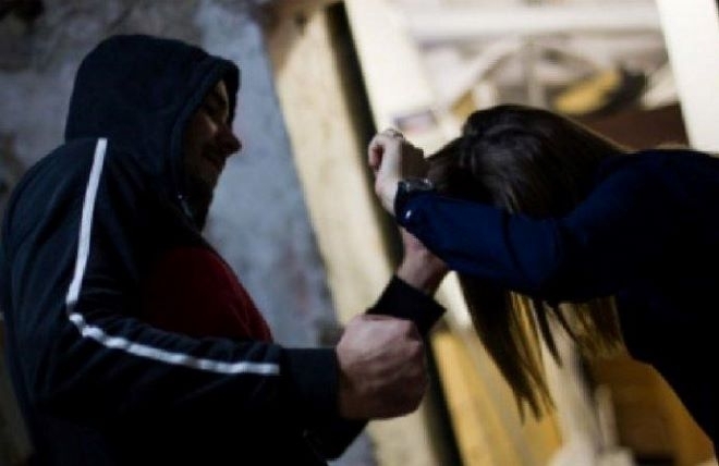 Белослатинец преби своя позната и открадна телефона й съобщиха от