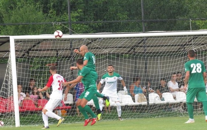 Отборът Кариана прекъсна серията си от три последователни победи в