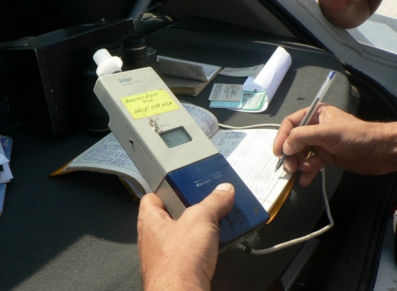 Пиян шофьор е бил заловен във Врачанско съобщиха от областната