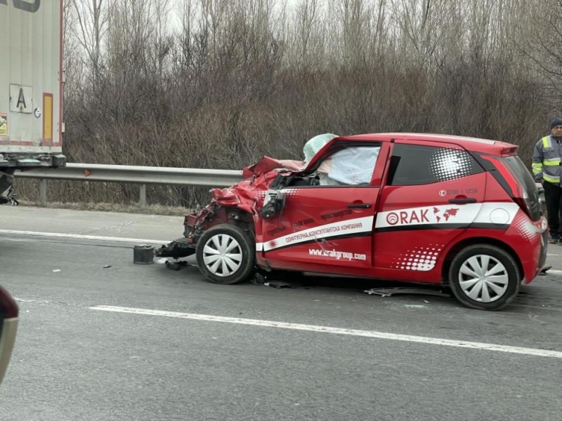 Катастрофа на автомагистрала "Тракия" в посока София, на няколко километра