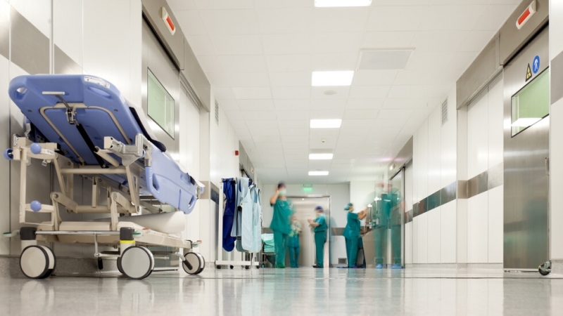 Петима души са пострадали при катастрофа на път I 6 край