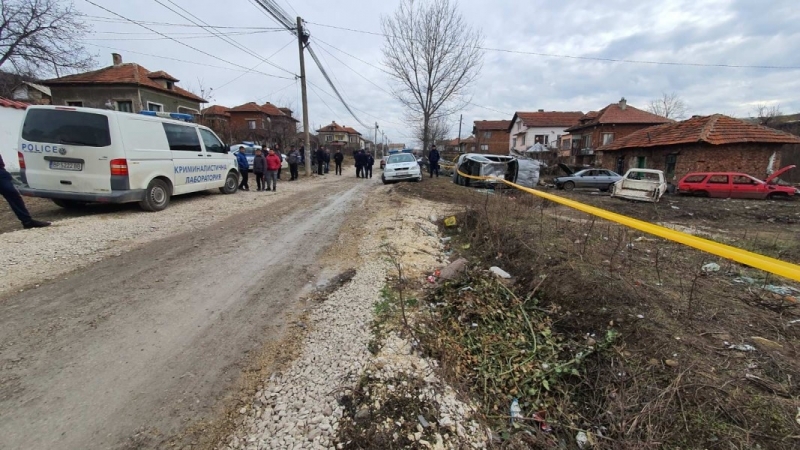 Мъж е намерил починалия си баща на улицата в монтанското