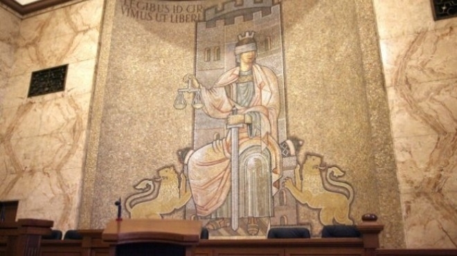 Общински съветник от Пловдив осъди ЦИК за над 4 000