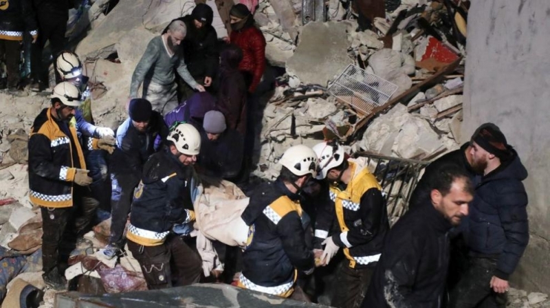 Няма данни за пострадали български граждани след силното земетресение от
