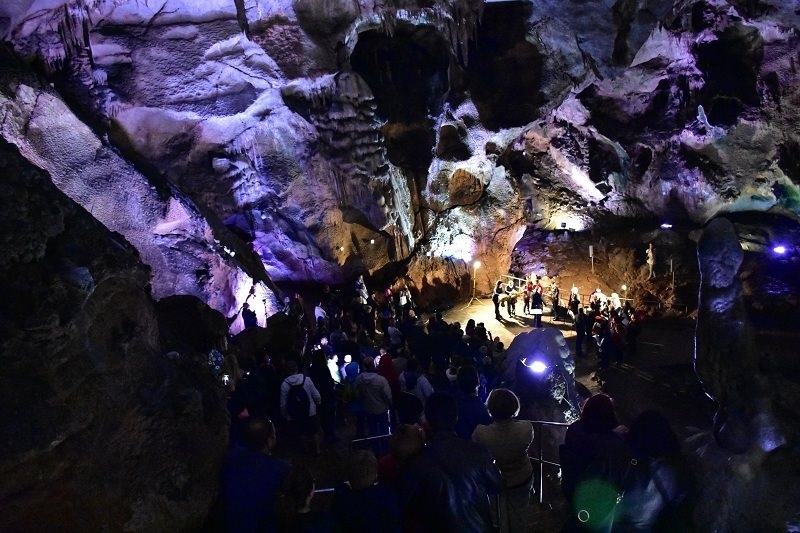 Уникален по рода си фестивал предстои в пещерата Леденика научи