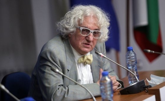 Блъсков винаги е бил с властта а сега изведнъж иска