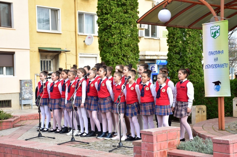 Кметът на Враца Калин Каменов откри седмото издание на Панорамата