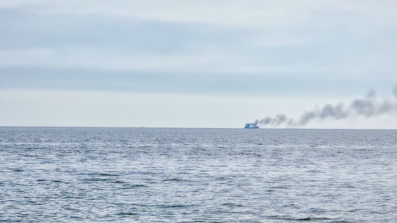 Дрон удари товарен кораб край румънския бряг, двама моряци са загинали