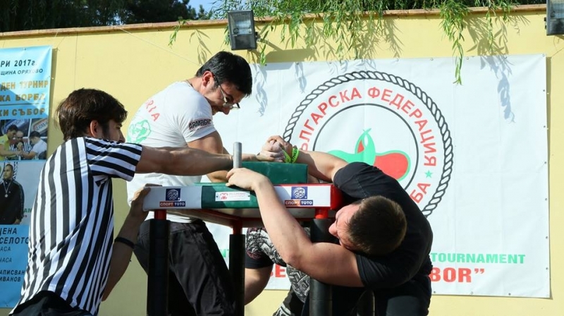 Клубовете по канадска борба Селановци 2006 и АЕЦ Козлодуй ще