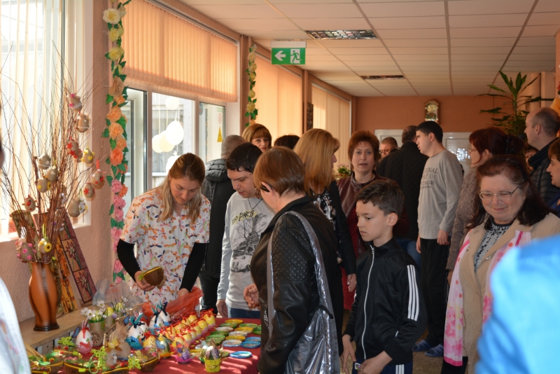 От днес до Великден всеки които иска да помогне на