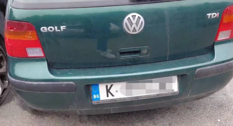 Автомобил с български номера е сред обстрелваните от танкове край